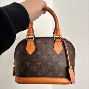 Louis Vuitton alma BB in Brown Monogram
